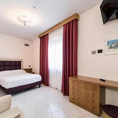 Hotel Bajamar 4*