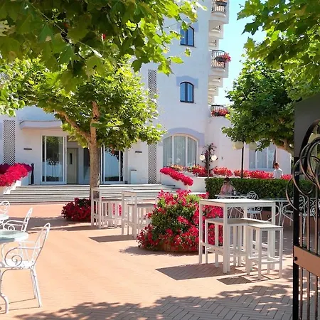 Hotel Bajamar Formia